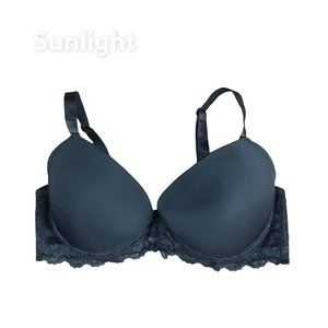 Simple Emma Women Black Plunged T Shirt Bra SZ 40 D Lace details